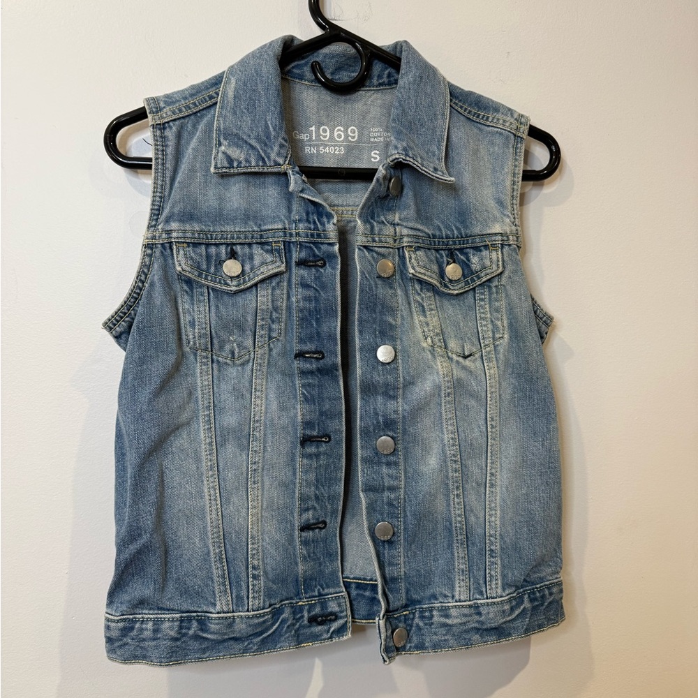 Gap 1962 Women’s Denim Vest Size Small